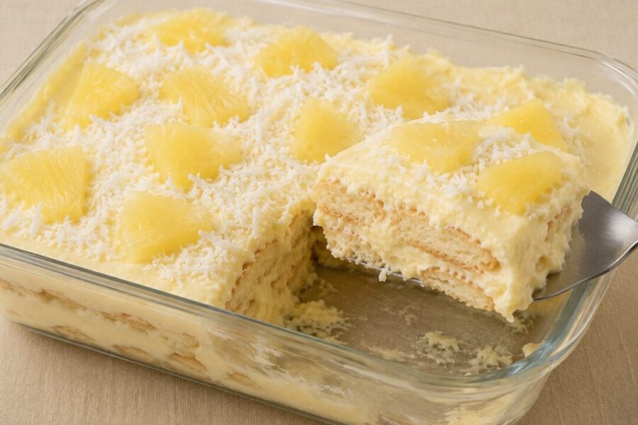 Pavê de Abacaxi e Coco